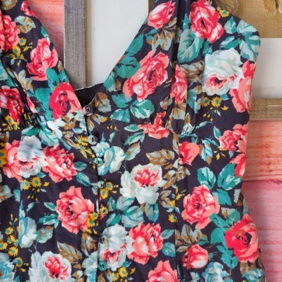 Majorelle Quincy Spring Multicolored Floral Button Front High Slit Midi Dress L - Picture 8 of 9